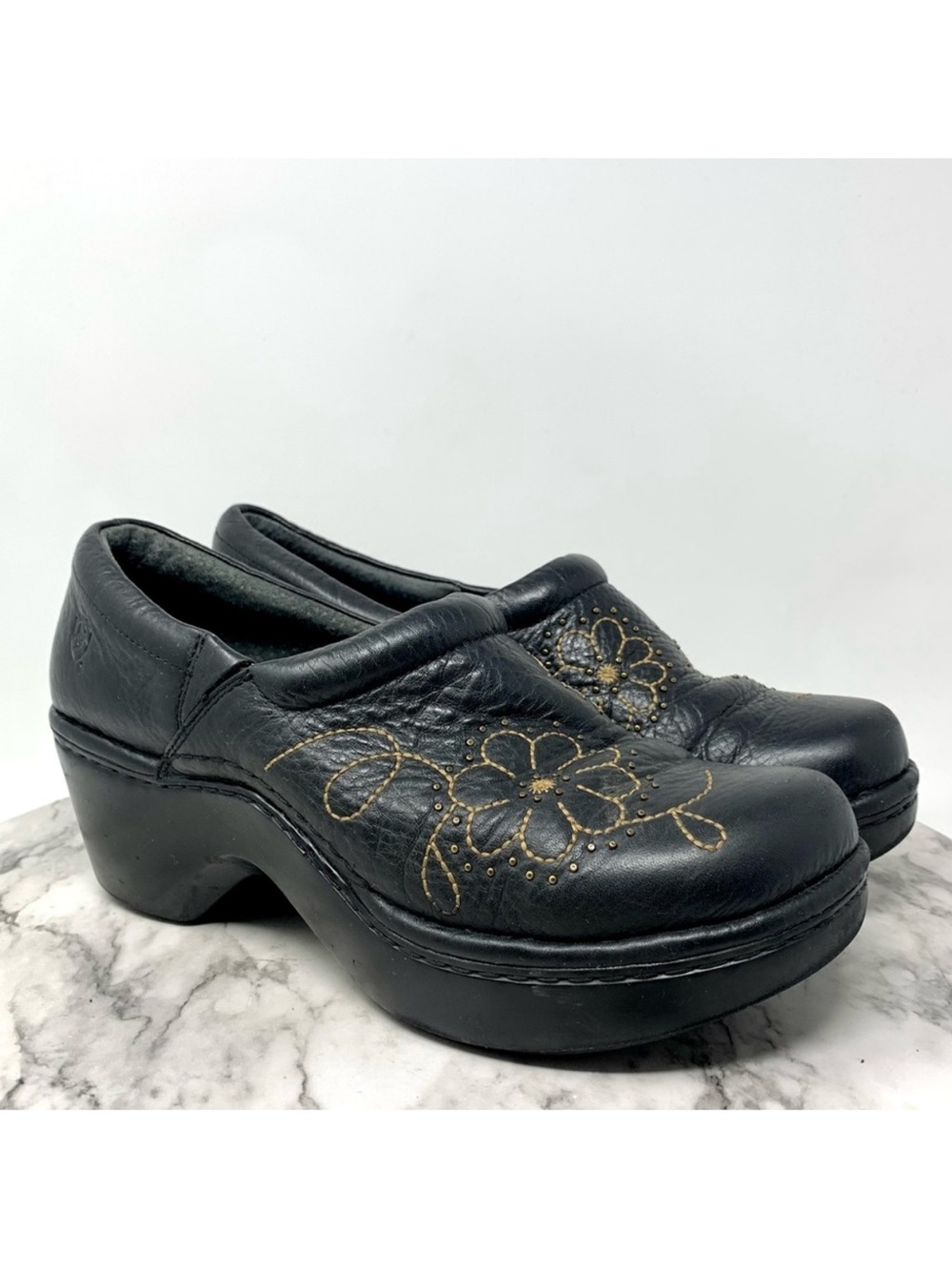 Ariat ATS Strathmore Floral Stitch Black Leather Comfort Clogs 8.5 Artsy Cottage